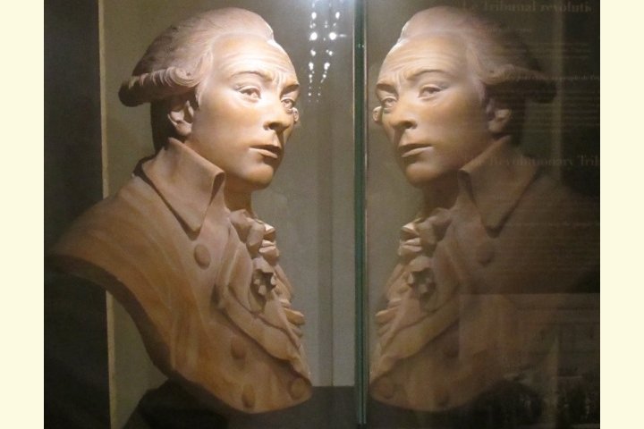 Moulage du buste de Robespierre par Deseine (Conciergerie) 